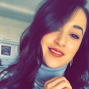 Meet your Posher, Shannon